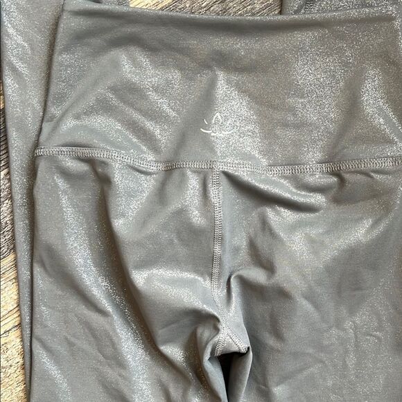 Size 2/S activewear bundle, Lululemon and beyond yoga - Picture 4 of 11